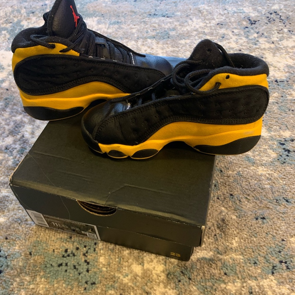 Air Jordan 13 Retro Black Yellow Sneakers - Picture 3 of 6